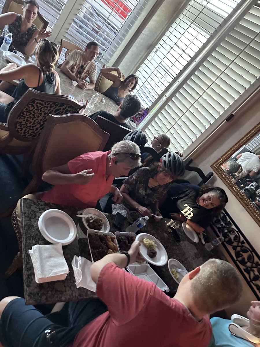 bay_e_bikes's tweet photo. Our Taste of the Burg Tour is happening in just a couple of days! Join us this Saturday at 5:30PM to ride through #StPete and enjoy food from all over the #world!

Book now at: https://t.co/azAbeKapmx https://t.co/HdBXyJDLHp