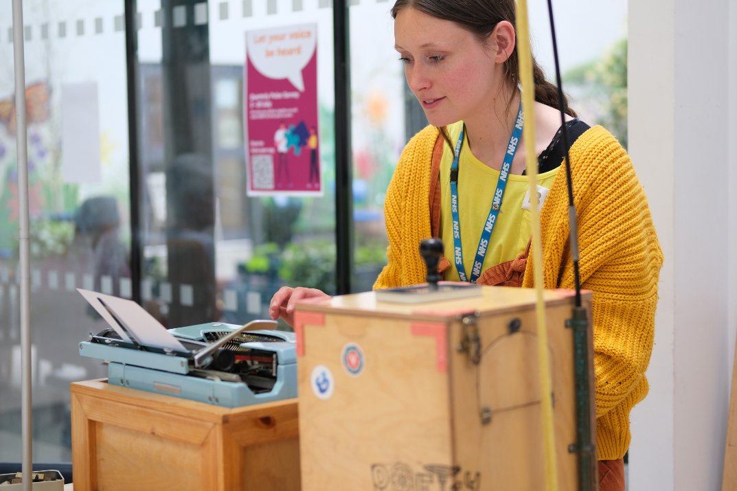 UHBW Arts & Culture (@artsuhbw) on Twitter photo Happy #NationalPoetryDay!
Thank you to our Poet in Residence, <a href="/bethcalverley/">Beth Calverley</a> for the incredible work she does at <a href="/uhbwNHS/">University Hospitals Bristol and Weston NHS FT</a>👏
Beth is a highly valued resource available to UHBW patients and staff -her beautiful way with words is magical to encounter!
<a href="/bwhospcharity/">Bristol & Weston Hospitals Charity</a> #hospitalarts Happy #NationalPoetryDay!
Thank you to our Poet in Residence, <a href="/bethcalverley/">Beth Calverley</a> for the incredible work she does at <a href="/uhbwNHS/">University Hospitals Bristol and Weston NHS FT</a>👏
Beth is a highly valued resource available to UHBW patients and staff -her beautiful way with words is magical to encounter!
<a href="/bwhospcharity/">Bristol & Weston Hospitals Charity</a> #hospitalarts