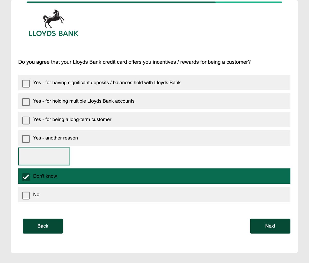 #designers Let's play a quick game. Can you spot the three UI design flaws with this Lloyds Bank survey? 🙂

#ux #ui #userresearch #survey