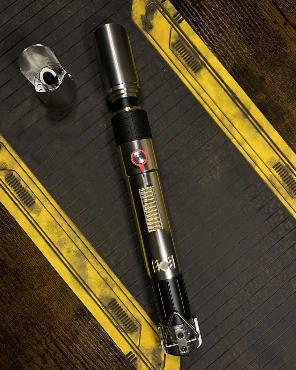 AbstractJedii's tweet image. Just a reminder that SaberTheory’s 15% off sale ends tomorrow! Now’s the time to get the saber of your dreams!👀