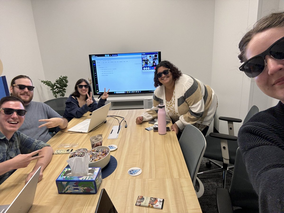 PetricoreGames's tweet photo. When your boss brings back swag from the @Meta event.π #MorningMeetings #officefun #thursdayvibes #justgamedevthings βοΈ https://t.co/uHZQOtxGyq