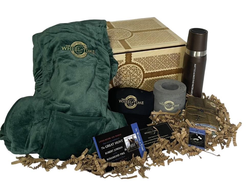 TheWheelOfTime's tweet photo. QT using your favorite Season 2 gif and use the hashtag #WoTFinaleCountdown and #giveaway and we'll randomly select one fan who will win exclusive #TheWheelOfTime swag (ARV: $499) – ends 10/5 at 11:59PM PT. NoPurchNec. US only. 18+. See rules: https://t.co/c447DCzR3t. We will DM the winner.
