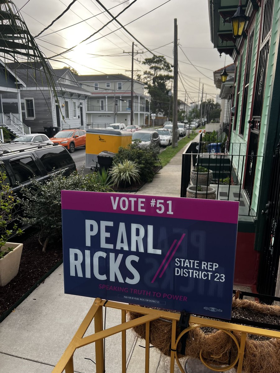 ben_zucker's tweet photo. Good morning district 23! Vote early! @PearlRicksFor23 https://t.co/tmxlPTxyxG