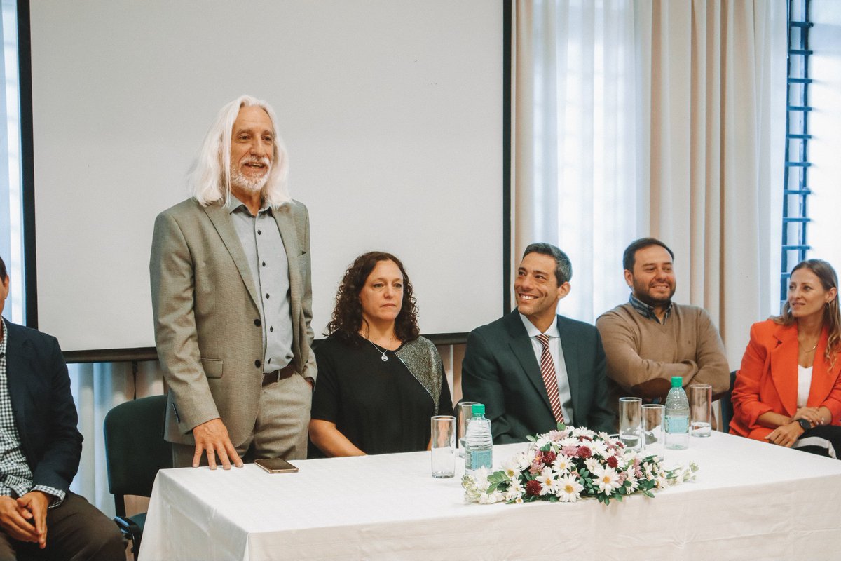 catastromnes's tweet photo. #Misiones, anfitriona de la 3° Asamblea Extraordinaria del Consejo Federal del Catastro (CFC).
Junto a @mgmisiones, recibimos a miembros del #CFC,  representantes del Colegio de Agrimensura, Agrim. Mauricio Vera,  @rpimnes y la visita especial Autoridades de Catastro de #Paraguay https://t.co/Ow73mx6GJb