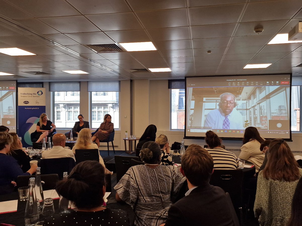 TotalEventsUK's tweet photo. We have now reached the final session of the day which is with our inspiring and empowering panel looking at Personal perspectives - my route into the SCS with Emmanuel Ibiayo, Caroline Acheson and Vicky Elliott
@MsVKElliott
#UnlockingtheSCS https://t.co/rmLjjisdGT