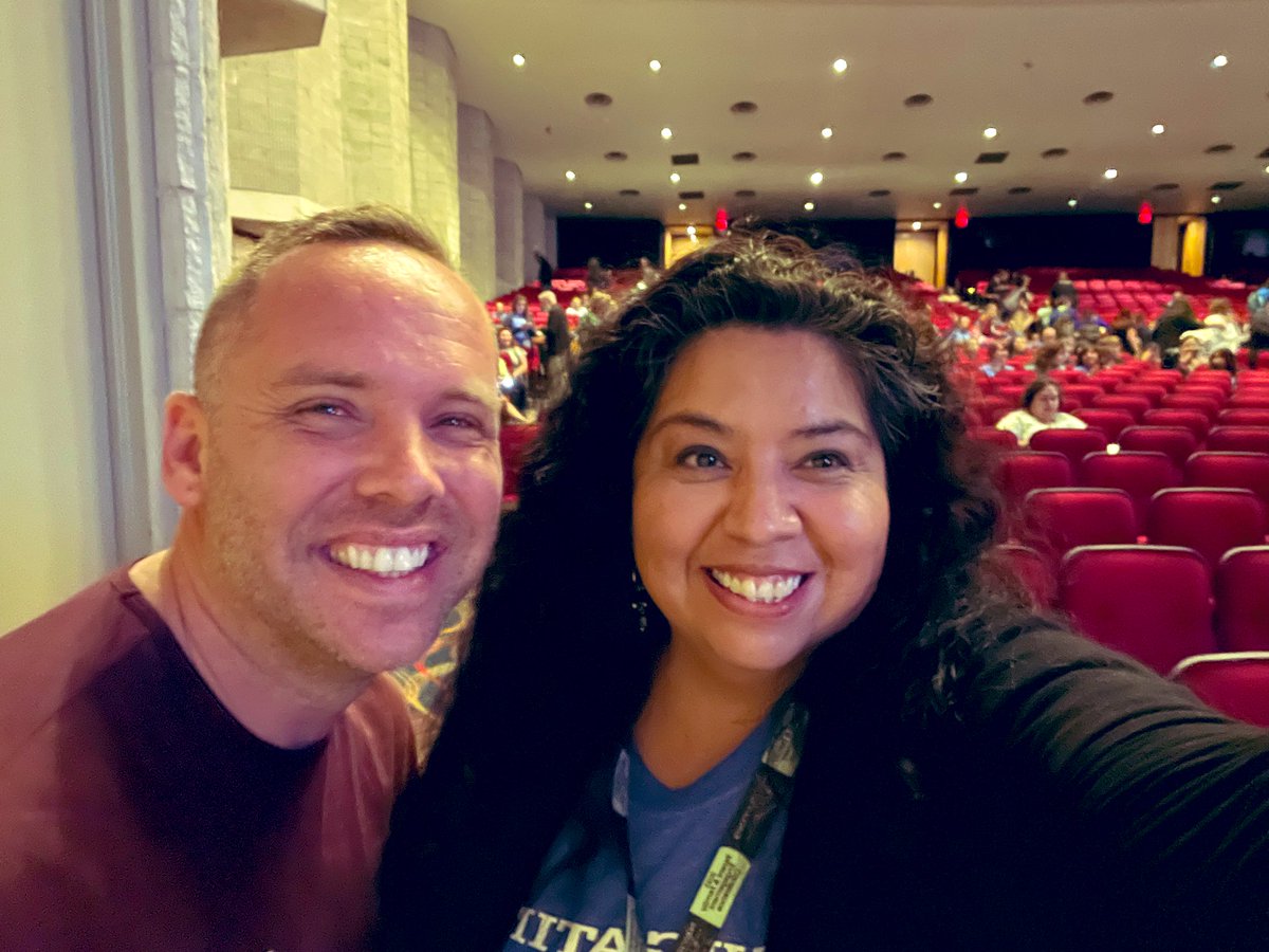 chirpmaggie's tweet photo. Look who I get to learn from today!! @PFETexas Mr.@TechNinjaTodd !! #KindredSpirit #EdTechOG #EdTechFamily https://t.co/26I5Wf6f83
