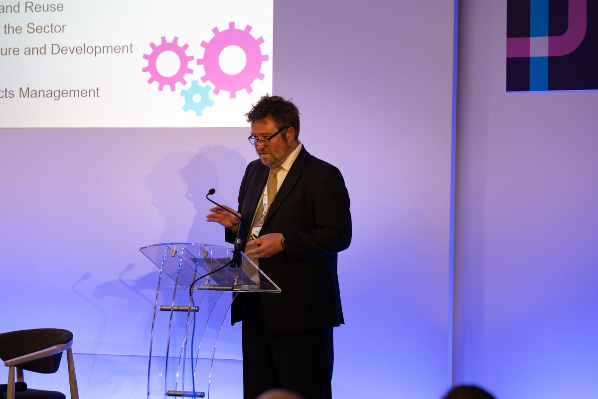 reuse_network's tweet image. Ahead of #ReuseConf23, Craig Anderson, CEO, introduces some of the conference themes &amp;amp; how we need to work together to create a society where everyone can create a sustainable home

Read the blog: buff.ly/46D7tLi 

#ReuseWithPurpose