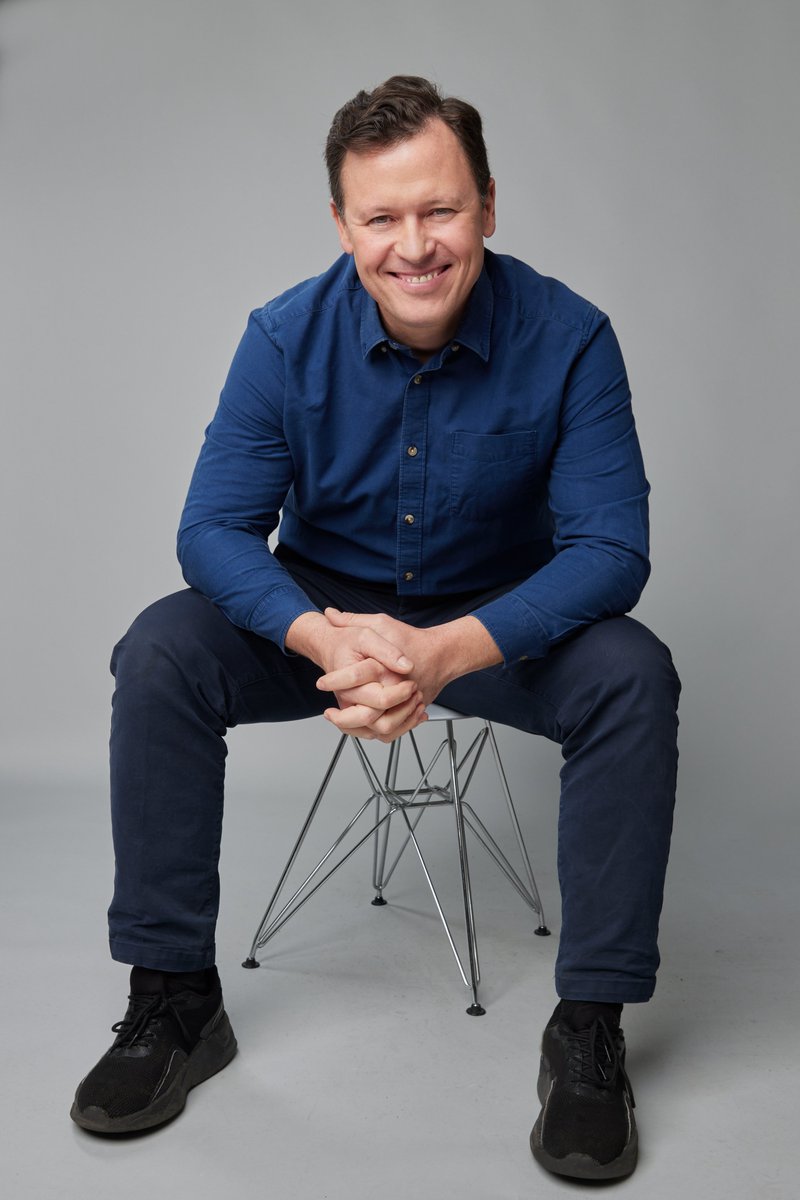 TheHardShoulder's tweet photo. COMING UP | 4-7pm | @AntonSavageShow
👉@MichealMartinTD in studio
➡️Ireland's gambling problem @declynchwriter @JohnOBrennan2
🚽Should restaurants open their loos to the public? @anthonysligo
📖@EDonoghueWriter #ThursdayInterview
🐶Should dogs go vegan? @petethevet https://t.co/Bk1VIRqiDX