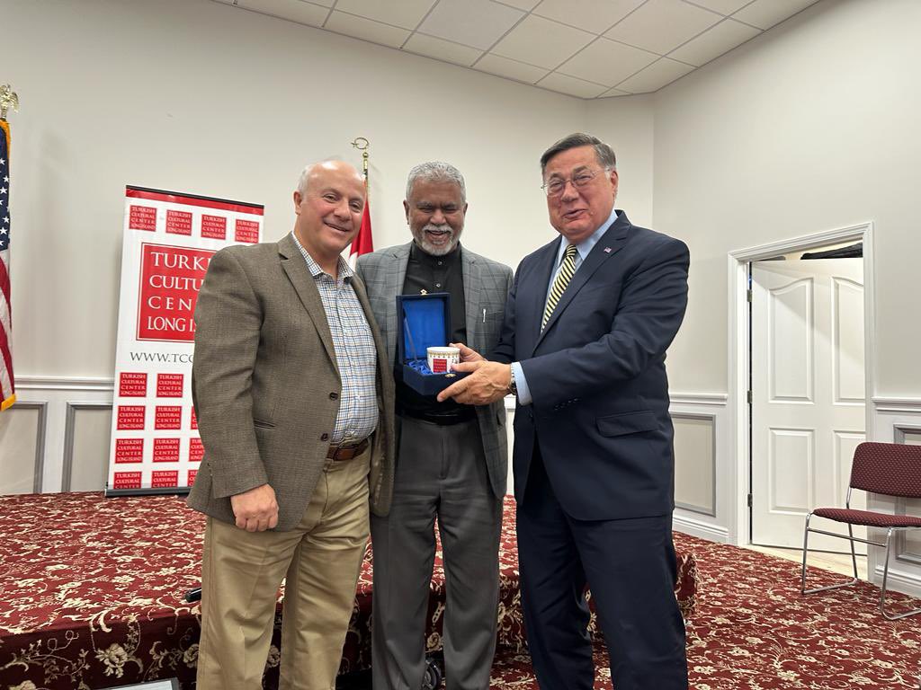 TCCLongIsland's tweet photo. TCC LI hosted the Republican candidate for the upcoming Suffolk County Executive election. Great to hear highlights of BTS Ed Romaine's campaign and his county priorities. Guests asked their questions about crucial issues. Thanks to @EdRomaine for visiting TCC LI.🙂 #tccli https://t.co/LGpYZlTOjP