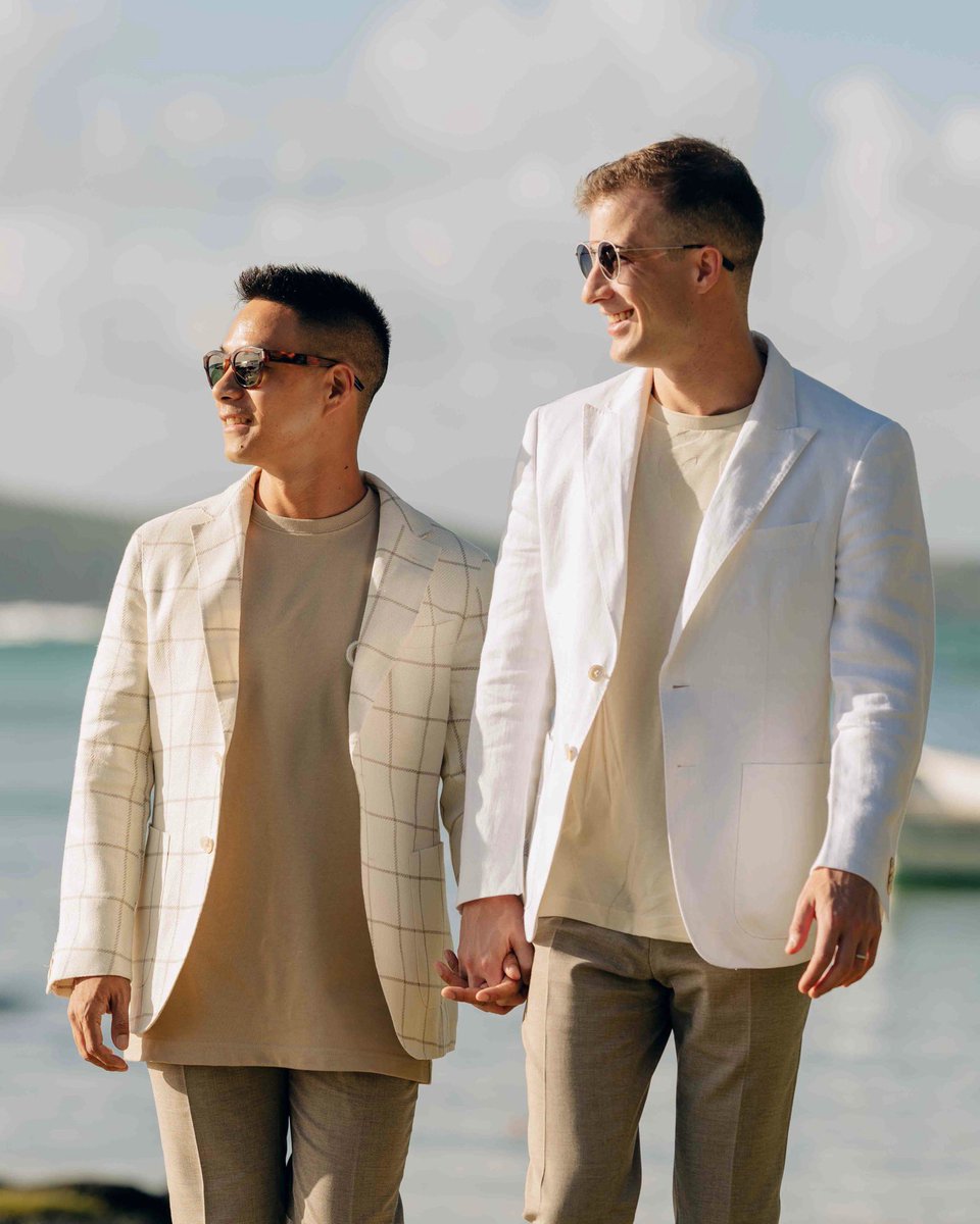 thejeffwan's tweet photo. The future is looking bright for Mauritius 😎 As a gay man, I decided to leave my country at the age of 16 and came to New York because of the opportunities. New York is a place that values freedom and offered me the opportunity to live authentically and be myself. https://t.co/diMkILvjqY