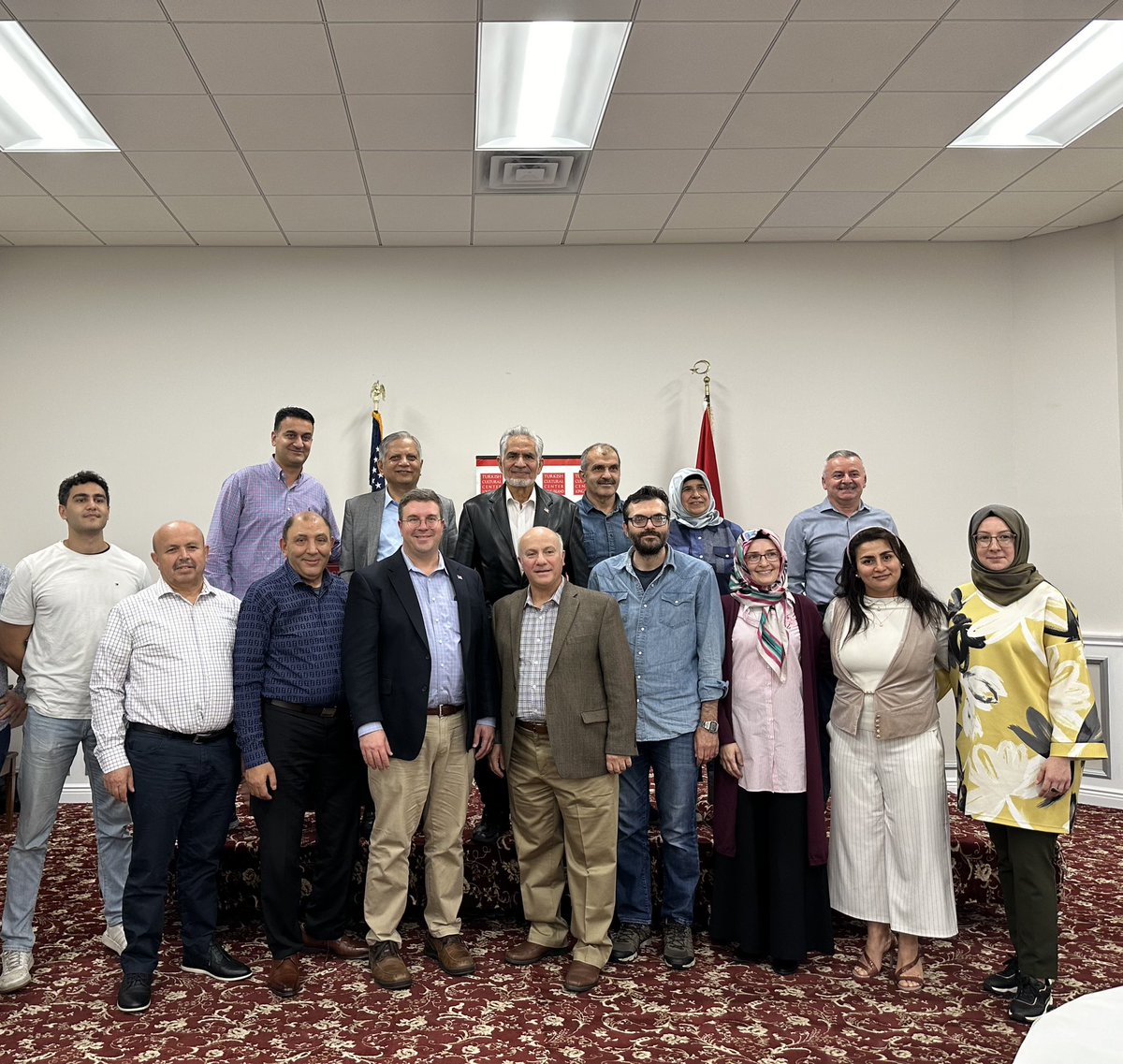 TCCLongIsland's tweet photo. TCC LI hosted the Democrat candidate for the upcoming Suffolk County Executive election. Great to hear highlights of Dave Calone's campaign and his county priorities. Guests asked their questions about crucial issues. Thanks to @Calone4Suffolk for visiting TCC LI.🙂 #tccli https://t.co/tlkcb695Zx