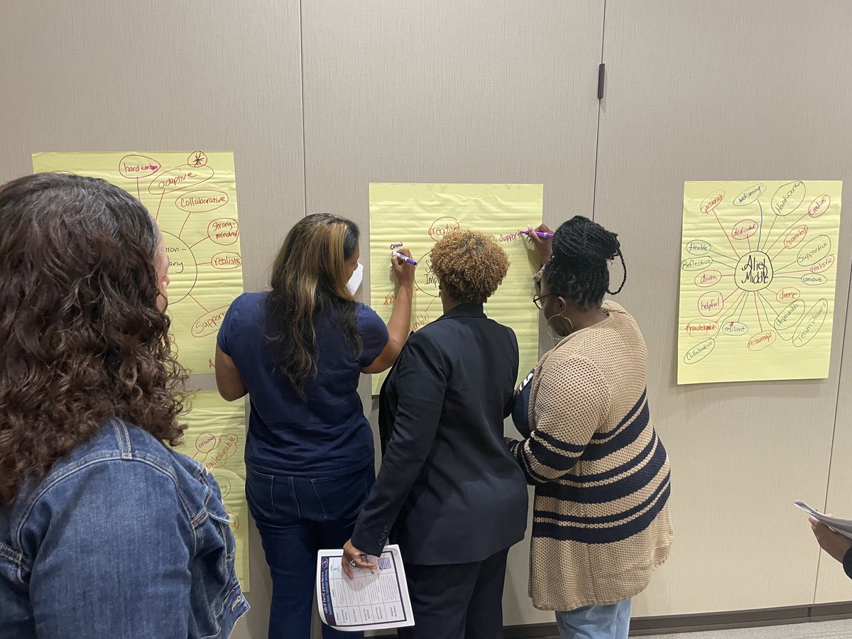 KDavis_5K's tweet photo. Throwback Thursday ⏮️
Yesterday’s #bestpractices meeting with @AliefLearns was nothing less than spectacular. ISIT collaborated to describe who we are ♥️ #accommodating #driven #collaborative @RayyanAmine @PrincoachSI @msponders_desk https://t.co/6Gpp2c9PGQ