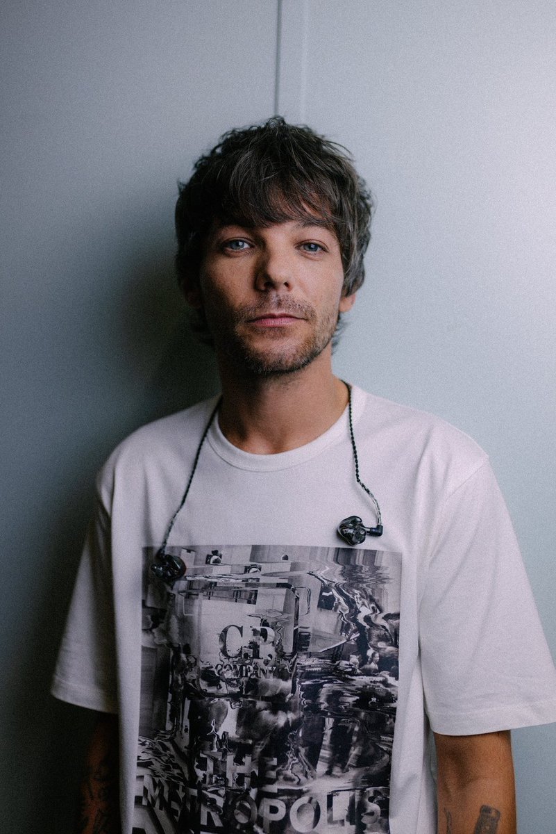 iHeartRadio tweet media