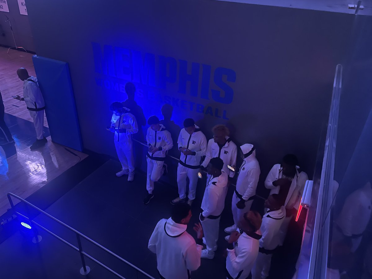 Shout out to the <a href="/Memphis_MBB/">Memphis Basketball</a> for inviting <a href="/nazirallen26/">nazir</a> out to the Student Madness. Nazir has officially gained strong interest from The University of Memphis <a href="/johnvarlas/">John Varlas</a> <a href="/ChuckLawson901/">Chuck Lawson</a> <a href="/CourtneyHoops90/">Courtney Asher Smith</a> <a href="/Leontaylor1983/">LEON DEVON TAYLOR</a> <a href="/AndrewForce8/">Andrew Force</a> <a href="/Tnprephoops/">Andre Whitehead</a>