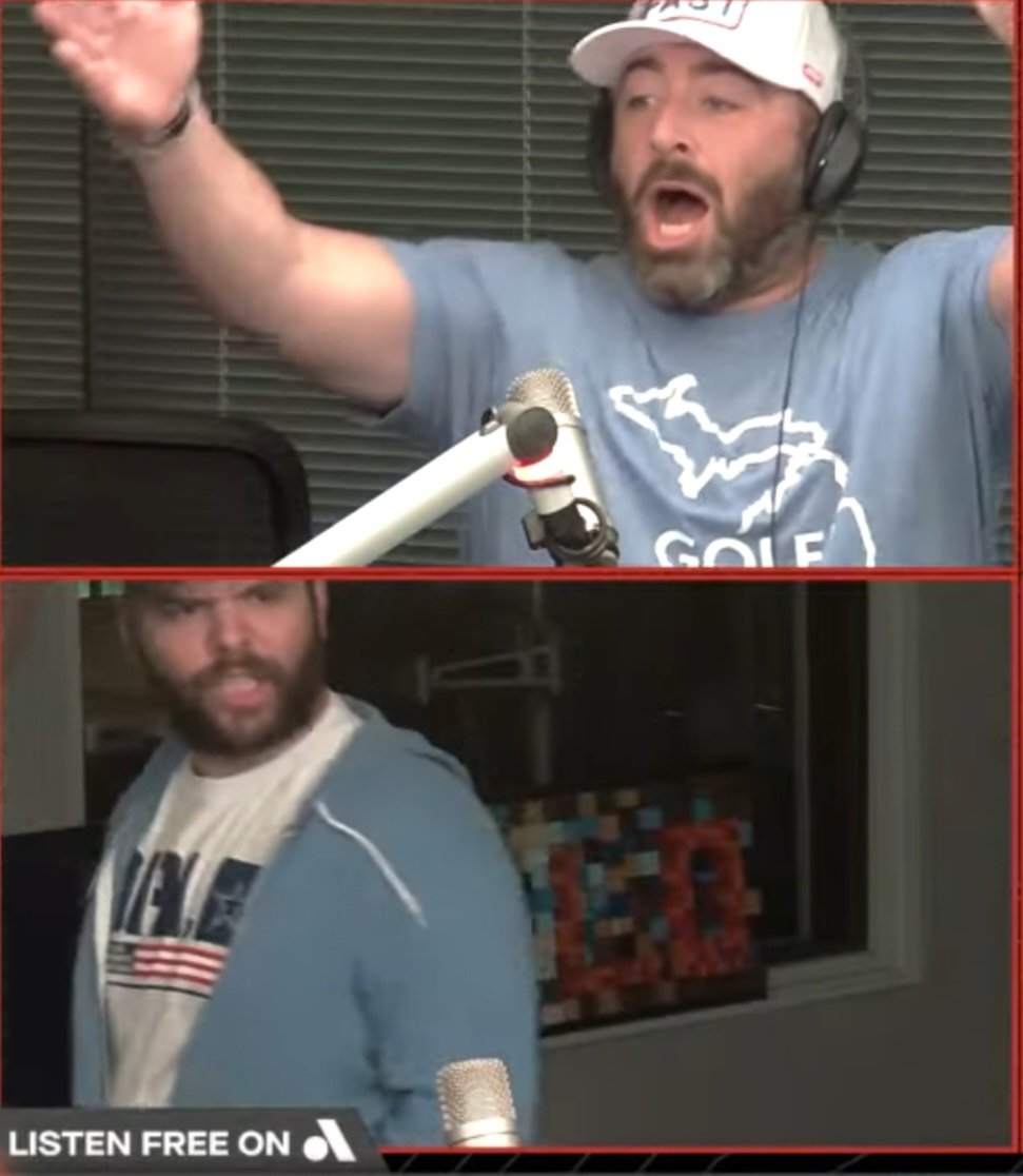 candymane214's tweet image. Big Clutch win 💪🏽💪🏽 @BobbyBeltTX with the stare down on @1053SS 
#NewProfilePic #HiLow