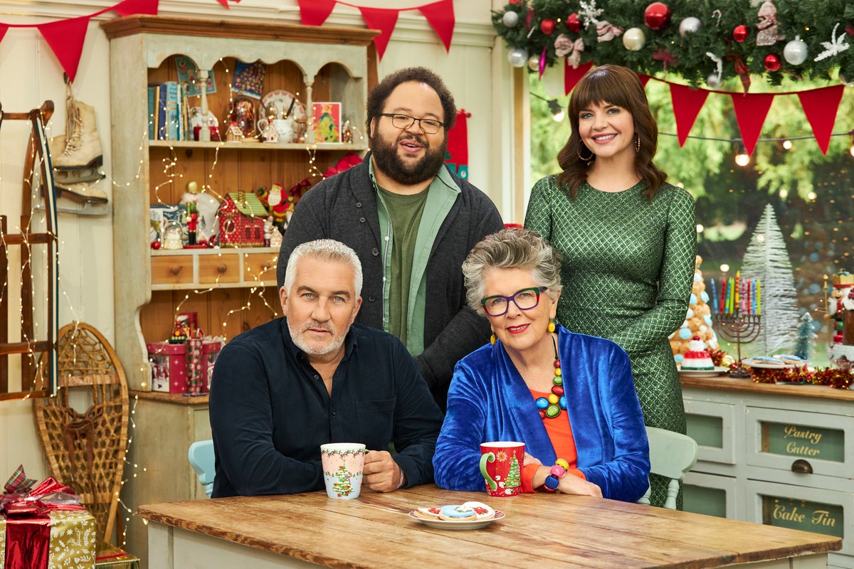 Your first look at The Great #AmericanBakingShow: Celebrity Holiday is here! Join hosts Zach Cherry & Casey Wilson with beloved judges Paul Hollywood & Prue Leith for an all-new holiday special! Stream free on November 10.