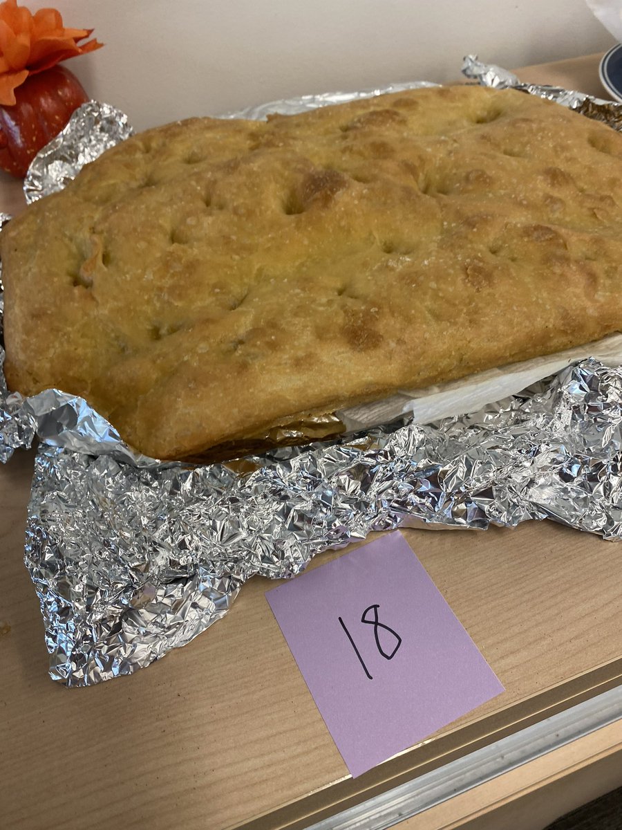 CIDDGrads's tweet photo. Congratulations to the following bake-off winners!

Cake: Columbian Pineapple Dessert
Savory: French Onion Tarts
Bread: Focaccia 
Pastry: Almond Pear Tart
Cookies/bars: Peach Crumble Bars
Showstopper: Chocolate Rubik's Cube https://t.co/dZ1FWbbqr5