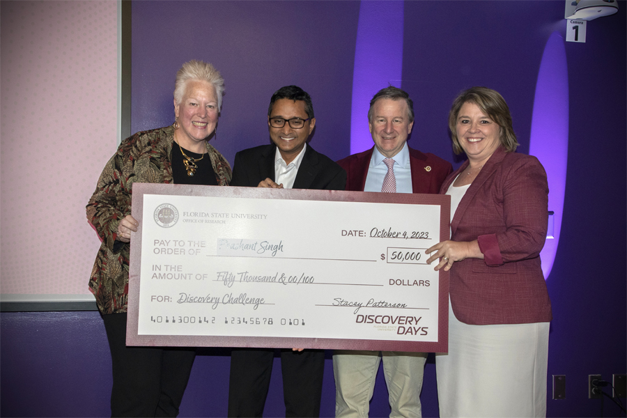 Five <a href="/FloridaState/">Florida State University</a> researchers walked away with a combined $100,000 in funding for new projects that show commercial potential at the Discovery Challenge event, part of #FSUDiscoveryDays.

Read more here: news.fsu.edu/news/science-t…