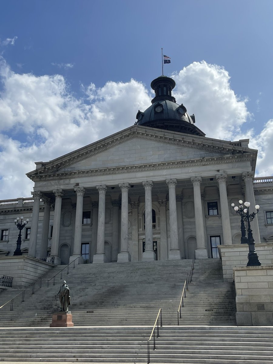 RyanBrownMS's tweet photo. Greetings from Columbia! https://t.co/OxgQAGuDih