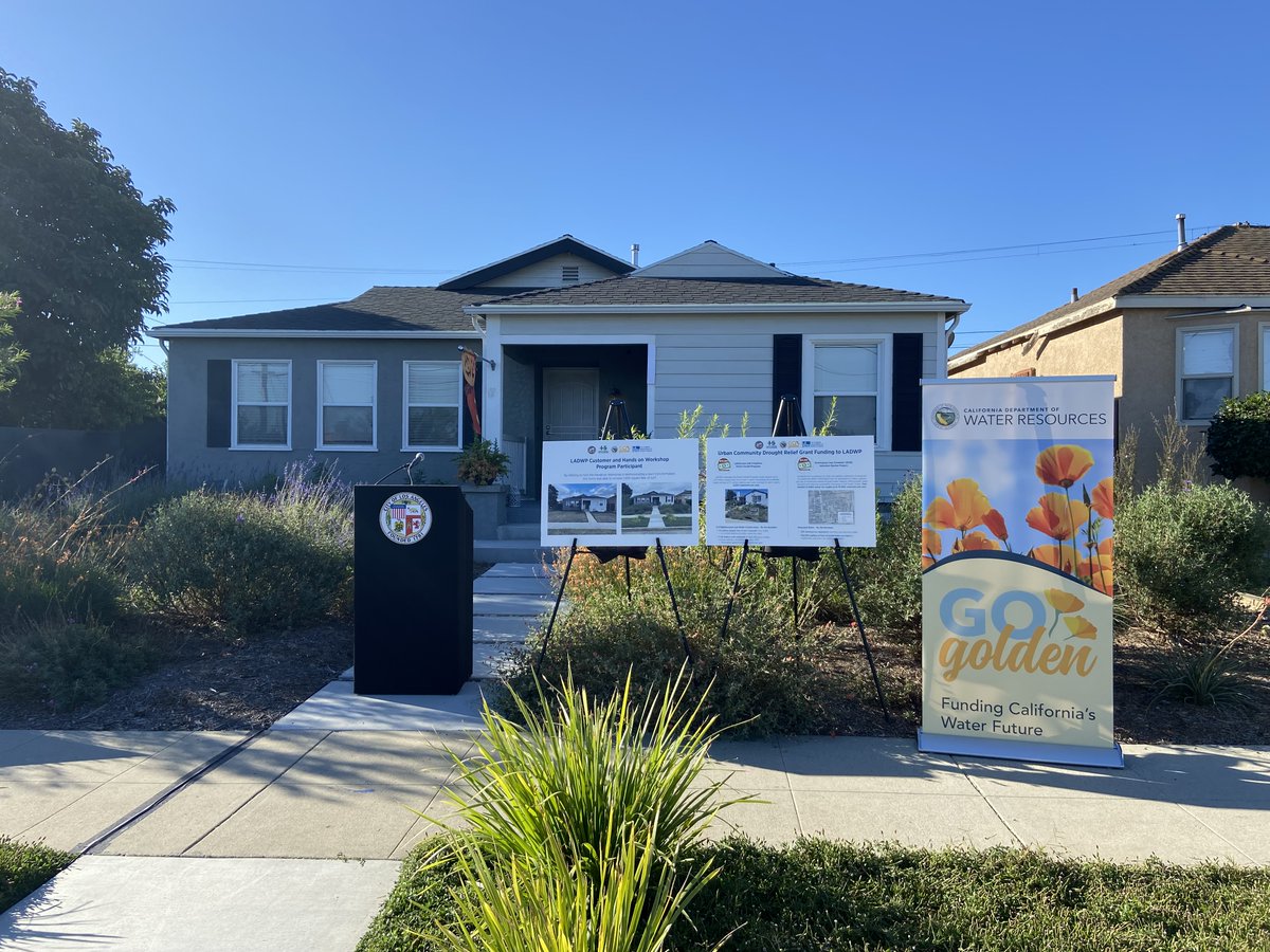 CalNatResources's tweet image. 👏Great news in LA: the City will receive $19.1M from the State for climate resilience projects, like free lawn replacements for @LADWP customers in underserved communities. A great example of how State/local partnerships can lay groundwork for a more resilient future!  #GoGolden