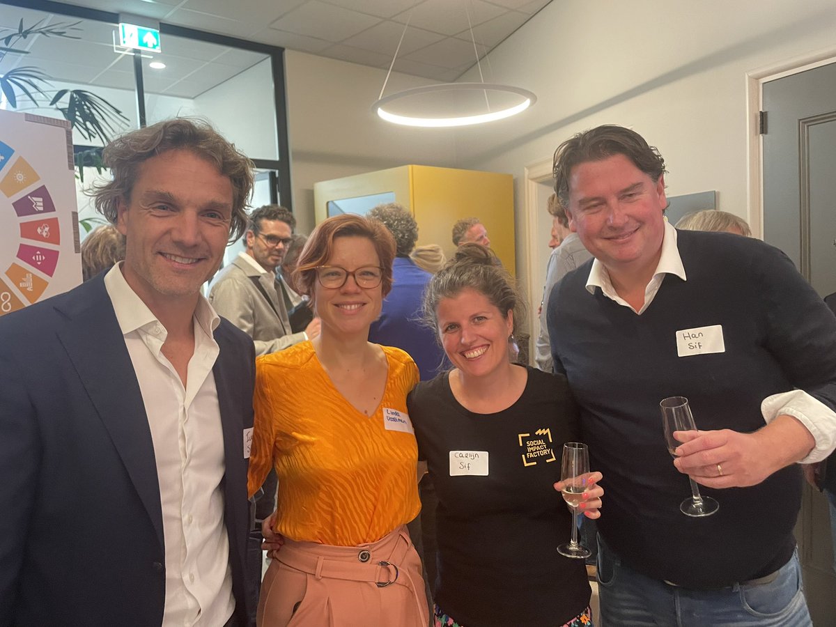 Cor Jansen tweet media