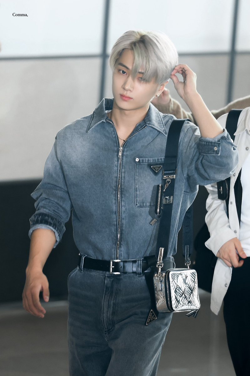 lejaandary's tweet image. I nominate #JAY from #ENHYPEN for #BestModel to #KookyGallery #KookyRanking
#JAY #엔하이픈_제이 #종성 #제이 #ジェイ #ENHYPEN #엔하이픈