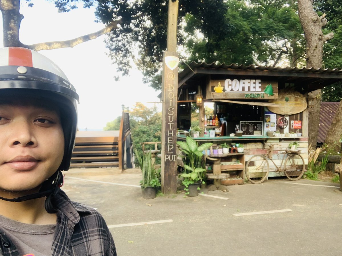 hackerr_weed's tweet image. Tomorrow always comes. 🌻