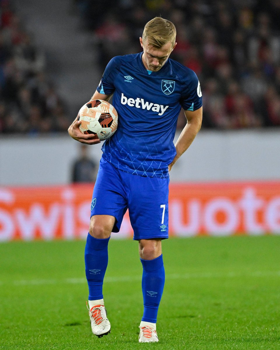 RT if James Ward-Prowse should have been in the England squad.