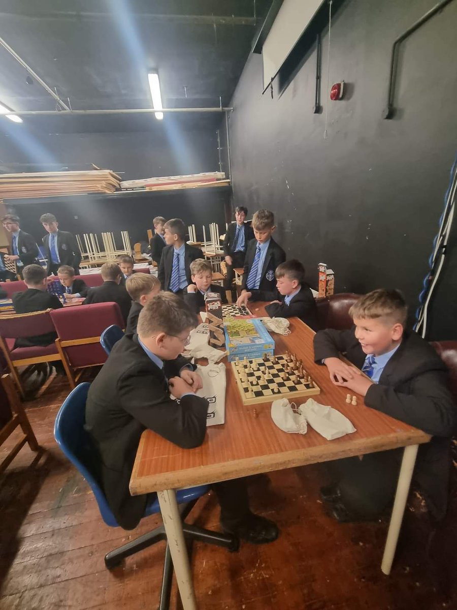 cbsomagh's tweet image. Lunchtime Games Club for Year 8 pupils started back with great participation and enthusiasm. Huge thanks to our Senior Prefects for helping out. Special gratitude to our Year 9 helpers Charlie Donaghy and Luke Breslin who helped to set up the stage. 
#CBSCommunity #lunchtimefun