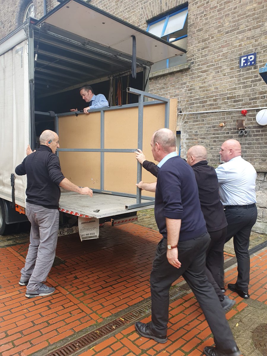 Bloomin Crumlin tweet media