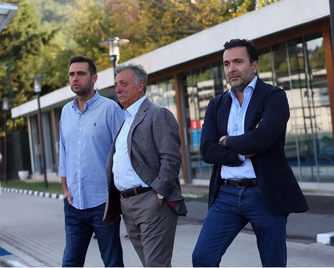 #RezilÇebiBeşiktaşıTerkEt topla ekibini defol git