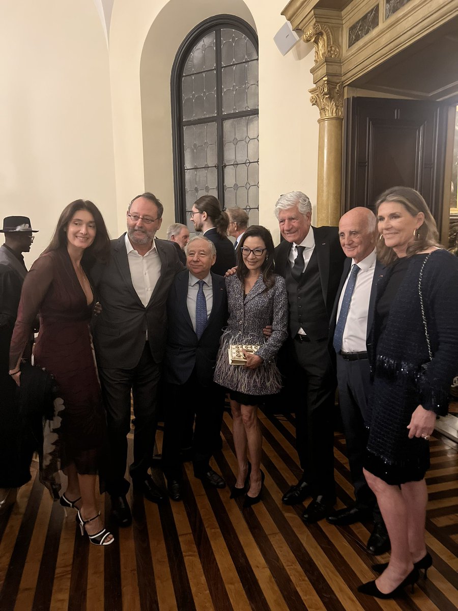 Feeling delighted and grateful to see so many friends contributing to the success of the launch of the Americas Paris Brain Institute last evening in New York.