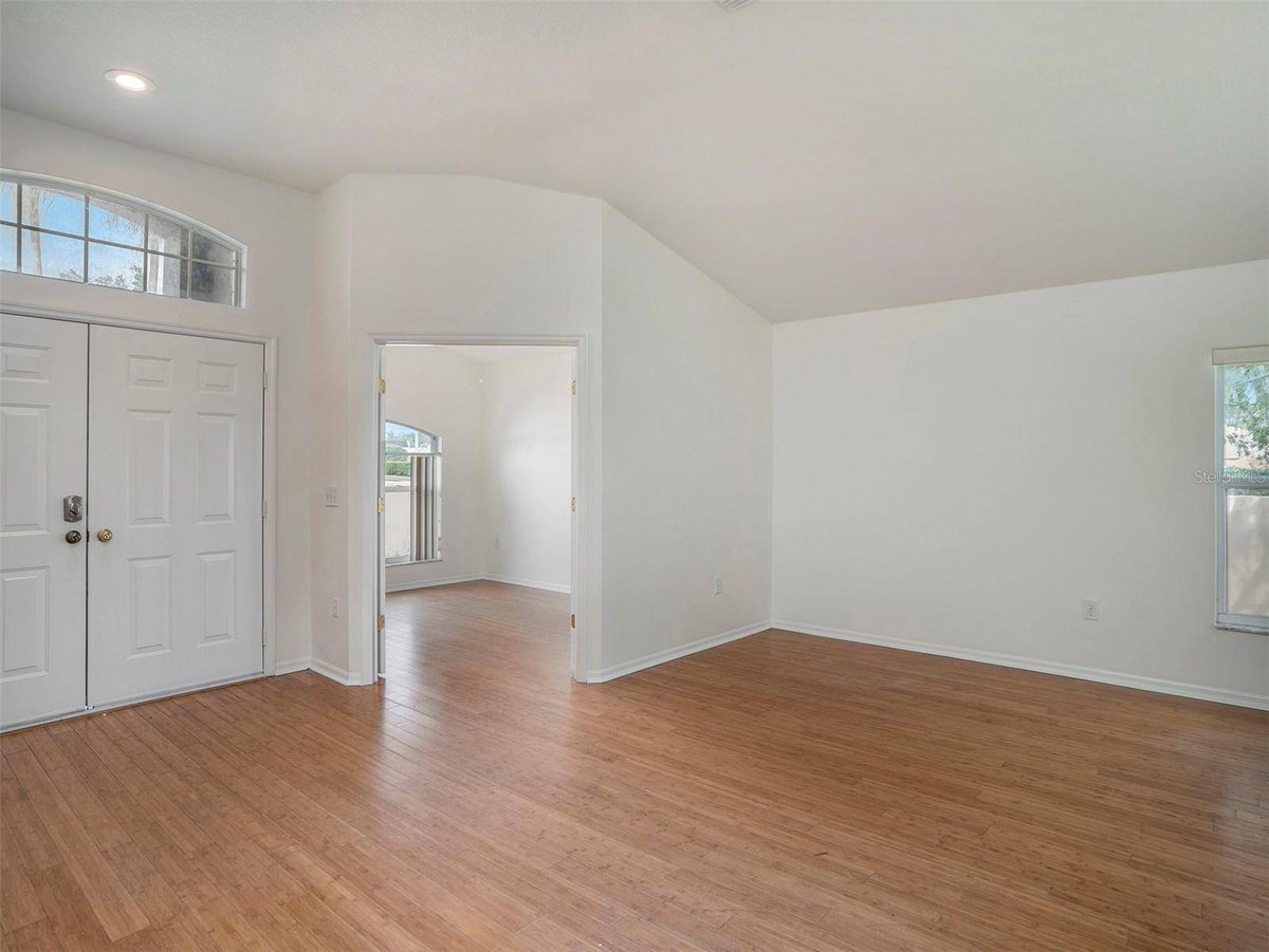 habloft's tweet photo. For Rent

4 bed 2 bath property in Land O' Lakes FL
10 mins from Outlet malls and 30 mins from Tampa airport. 

Lease terms are negotiable. Anything from 6 months to a year 

Take a look at this awesome space: https://t.co/Gtz7ACJESV https://t.co/TifALjUYJm