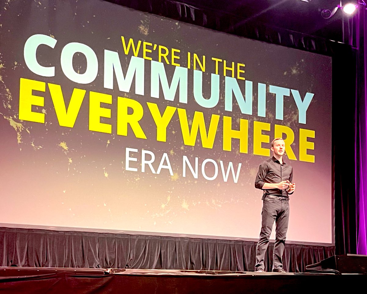 Communities don’t have boundaries anymore. 

<a href="/RichMillington/">Richard Millington</a> shared insights on why we shouldn’t fight member preferences &amp; that the new era requires us to adapt + think differently 

#CMXsummit