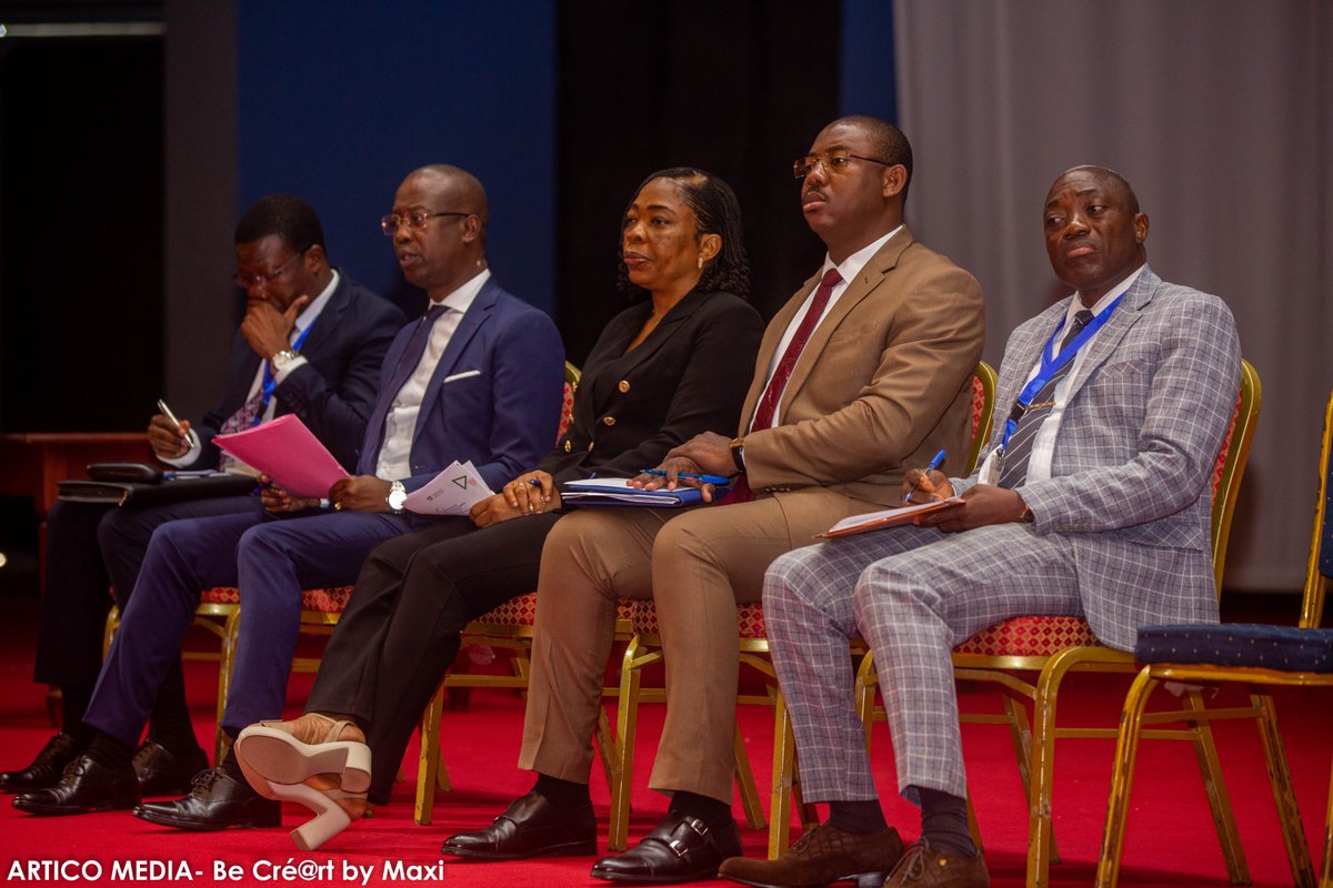 Justicebj229's tweet photo. 📷 Première journée riche en échanges et en réflexions au Colloque sur la Modernisation de la Justice au Bénin, qui se déroule au Palais des Congrès pour discuter des enjeux de notre système judiciaire.
#ModernisationJustice #Colloque2023 https://t.co/iC44vZU72Y
