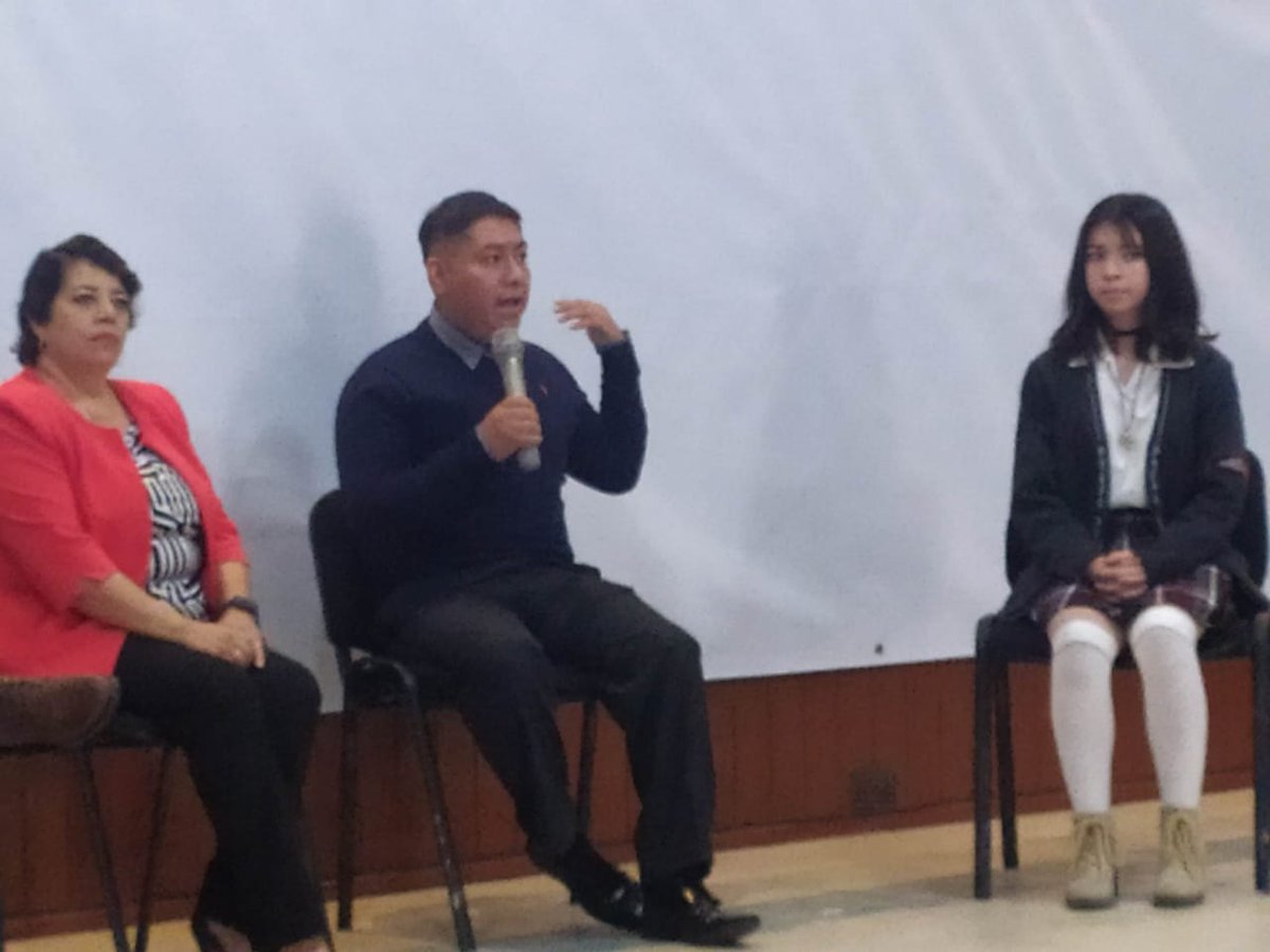 epo301's tweet photo. Informe de rendición de cuentas ciclo escolar 2022-2023 de la zona Escolar 053 de Bachillerato General.👏👏
#Tuzos301 #zonabg53 #comunidadepoem https://t.co/sGYF6UkENV