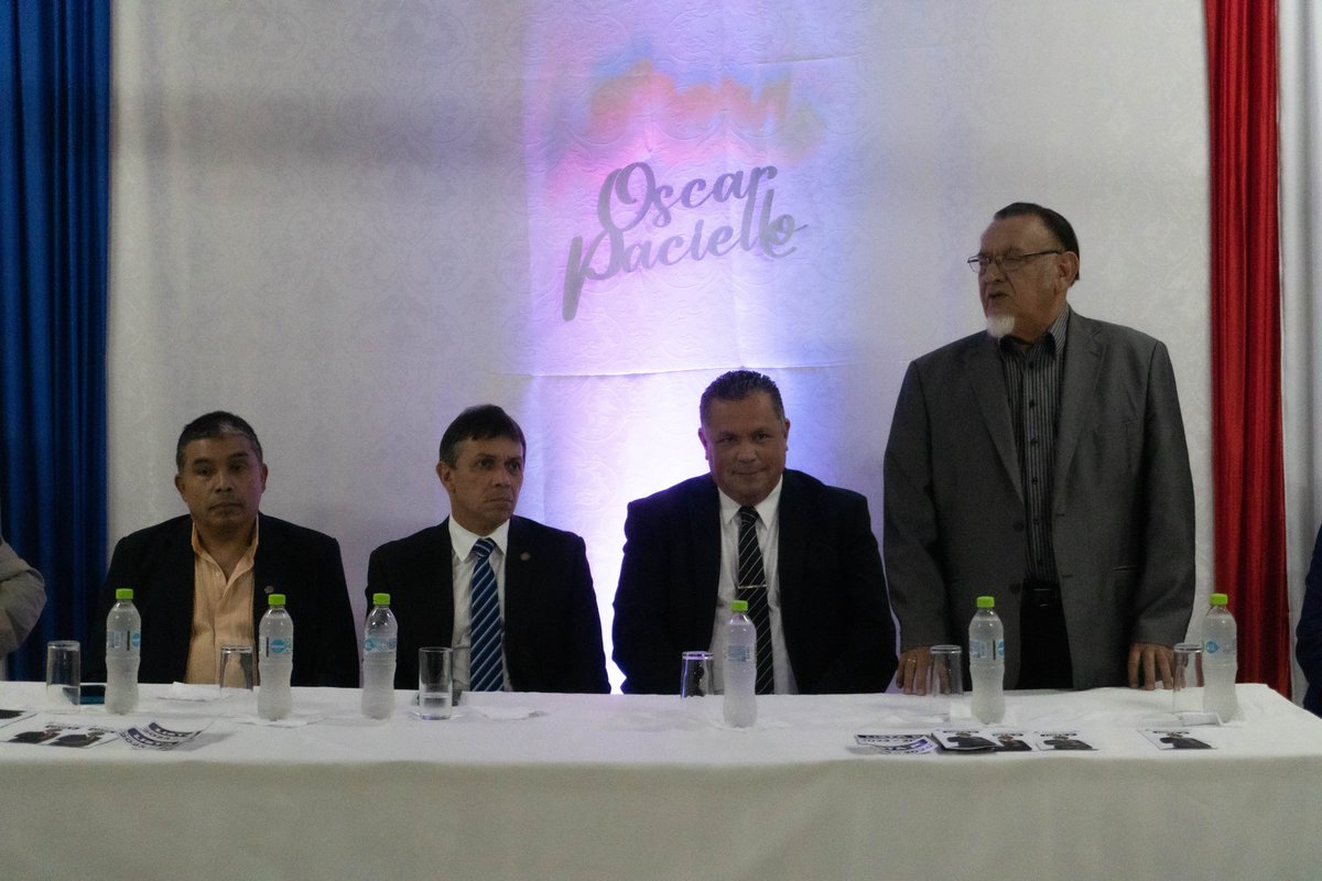 OscarPaciello's tweet image. Ayer compartimos un agradable encuentro con los colegas de Ñemby
¡Gracias a todos por estar presentes! Esta es la verdadera Unidad Gremial de todos los abogados pasilleros💪🏼
Este 28 de octubre demostremos nuestra unión y elijamos todos a la Lista P🇵🇾💪🏼

(1/2)