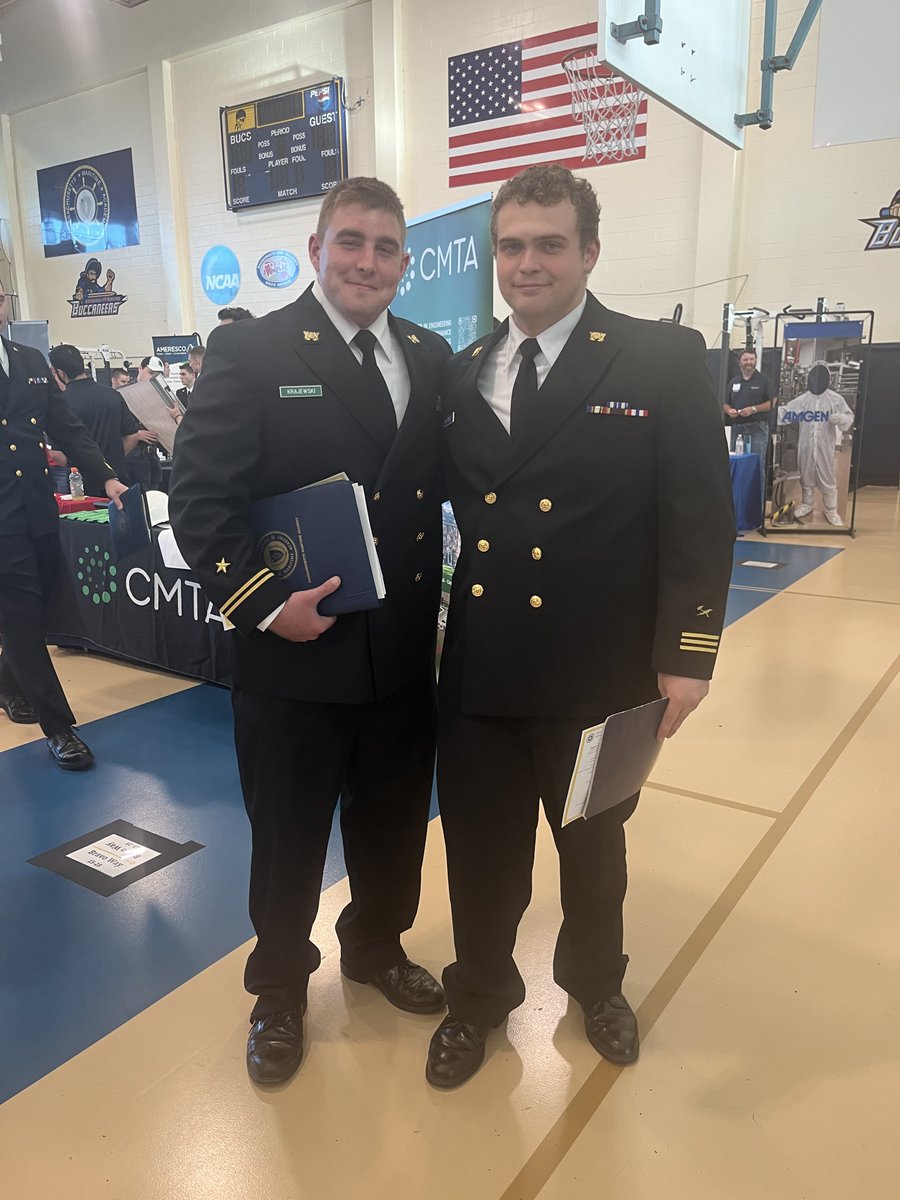 Senior Offensive Linemen Devon Krajewski and Jacob Nutter are at todays career fair in hopes of finding their job. Best of luck to everyone attending tonight! #gobucs #DefendtheBay