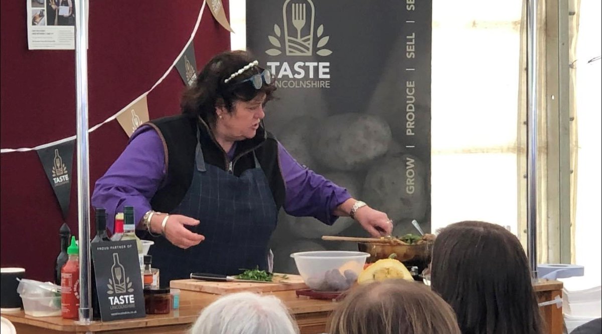 Lincoln Sausage Fest tweet media