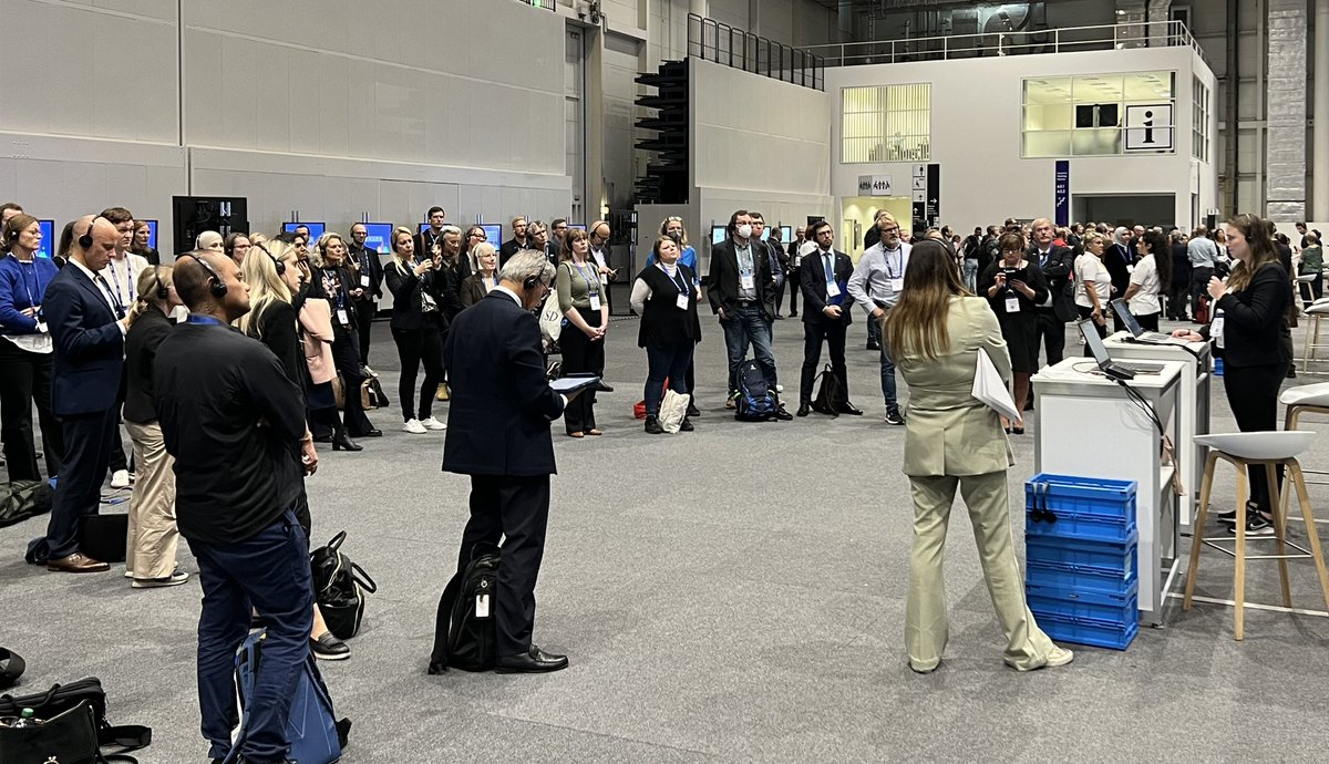 NielsEjskjaer's tweet photo. Great short oral presentation today by #MarieSjoegaard MSc PhD-student at #StenoNord/partners on “AGE-products as serum markers for T1DM peripheral neuropathy”
Well done, Marie🇩🇰🇧🇪 A great step forward #MolecularMedicine
-#Neuropathy
@EASDnews #NeuroDiab2023 @AalborgUH @Reg_Nord https://t.co/iaHi0guG1Q
