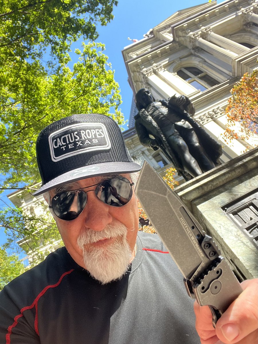 Hoffners's tweet photo. A Hoffner Warmaster salute to Ben Franklin in Boston where phrases were coined like Don’t Tread on Me, Join or Die, Liberty or Death! https://t.co/UgxVoa74yn