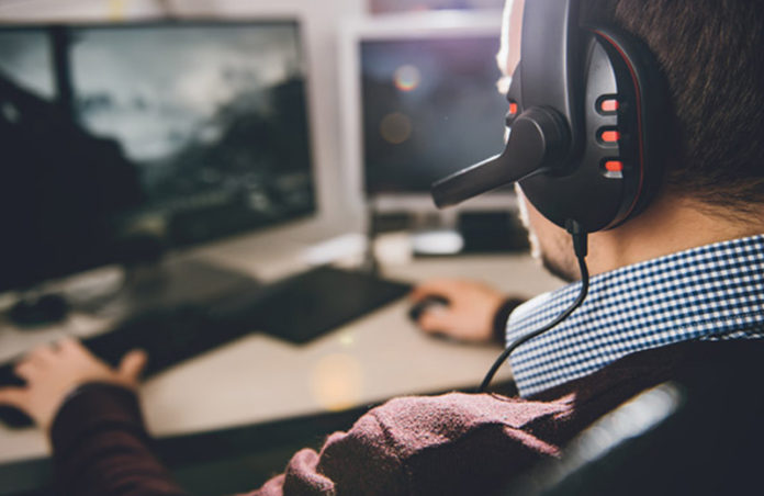 Lectora's tweet image. In this webinar with Training Magazine Network on Oct 12, you'll learn: 
-How games and spaced learning increase retention
-How to test new concepts such as VR with the help of AI
-How AI provides immediate feedback - and more!
hubs.li/Q023gsZs0