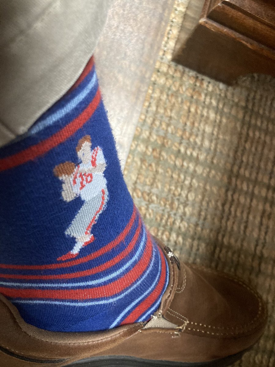 bromikeevans's tweet photo. @jmrichey81 So am I! Beat the hogs! https://t.co/vhzS1mW7fL