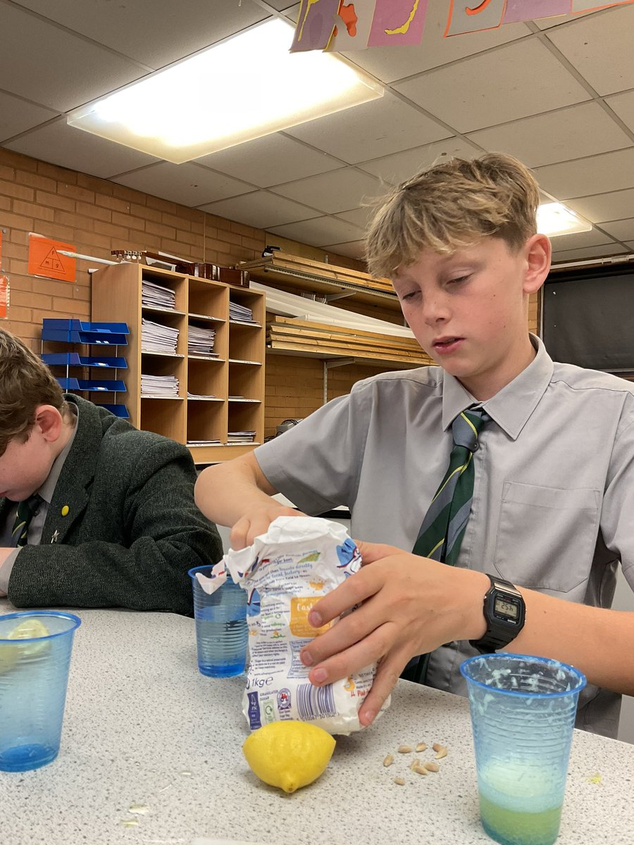 CCSBScience's tweet photo. #CCSTEAM are investigating acid and base reactions through the making of lemonade #CCEngage #CCAchieve #CCBelong https://t.co/RrTXPplHwQ