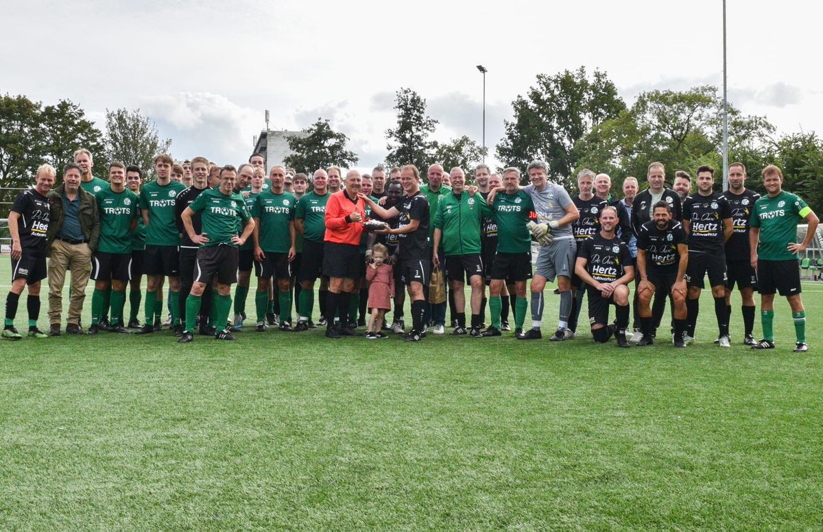 hvb8heerenveen's tweet photo. Afgelopen #zaterdag helaas verloren met 2-3 van #HVB9 Wedstrijd van komende #zaterdag gaat helaas niet door, dus een vrij weekend. #weekvandescheidsrechter @GreensportN @HertzHeerenveen #BarOase #SmitStaal #Argentis #tHonk @vvHvB @hvb10heerenveen @KNVBNoord https://t.co/R94rniuJiO