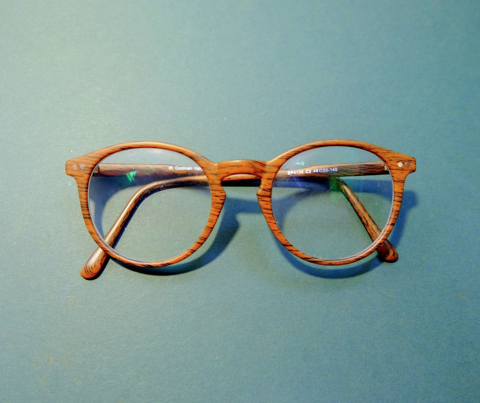 NaturalEyeCare's tweet image. Surprising Fact: Half of US Adults Lack 20/20 Vision! Explore the reasons and solutions in our blog post. Get the full story here: tinyurl.com/yvxsmlsp #VisionCare #EyeHealth #2020Vision