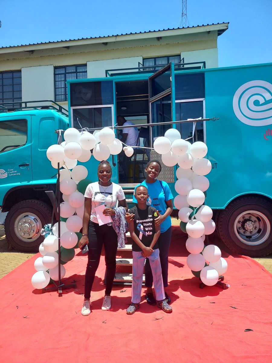 StecyBlessings's tweet photo. My generation should not bear the burden of cervical cancer if we just work together by learning from each other. No age is too young or too old to join the fight. No gender is excluded, we are all in this together. https://t.co/rlQLJAoNVG