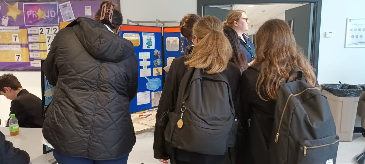 We had a visit from the school nurses today promoting Hello Yellow,  for mental health week next week. Our Year 7's were very interested in talking to the nurses.💛
#HelloYellow