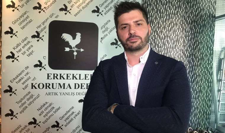 bosunatiklama's tweet photo. Erkekleri Koruma Derneği Başkanı Bahri İnceler, eski eşine nafakasını ödemediği için derneğe haciz geldi. https://t.co/Z2JvkFnlaa