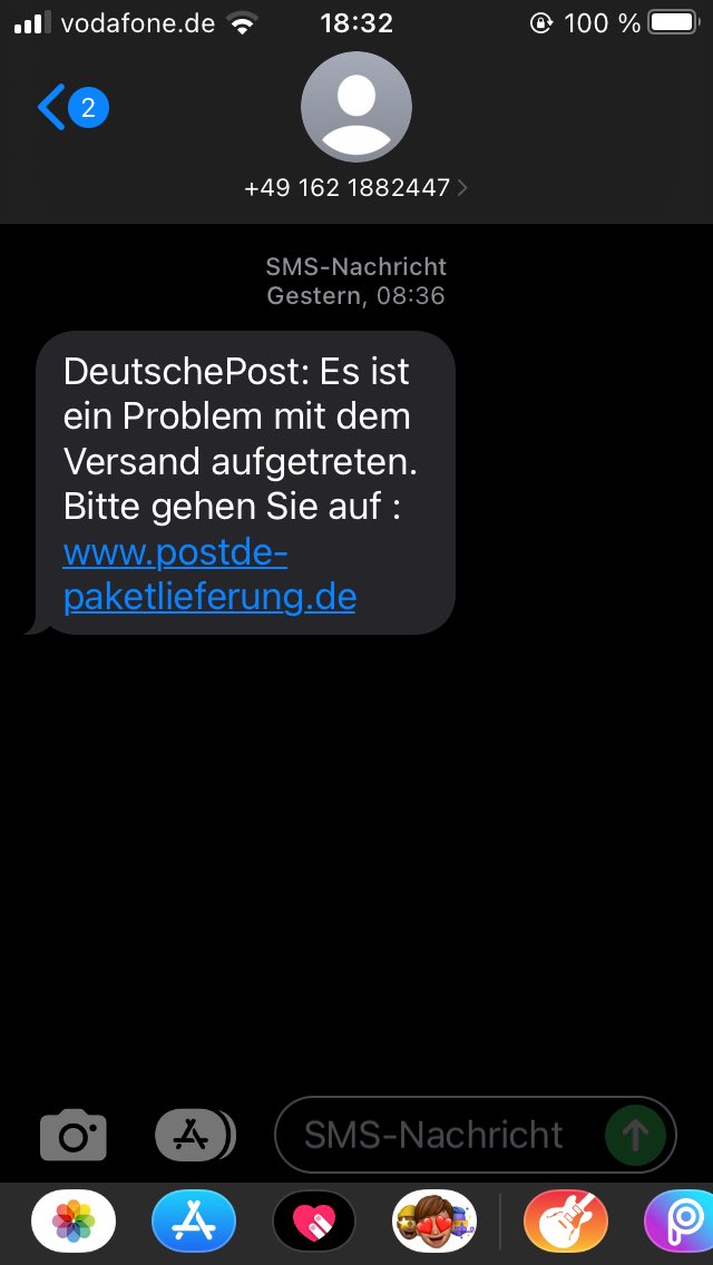 iHowleen's tweet photo. Diggah, isch hab nix bestellt! Ich werde da 100%ig nicht draufgehen. 😅

Achtung! Neue Betrüger die sich als DHL und Deutsche Post ausgeben. Nachricht sofort löschen und auf gar keinen Fall draufklicken! https://t.co/v5qP0YhL4m